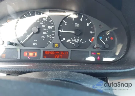 2004 BMW 325Xi from USA, damaged, VIN WBAEU33454PF62046